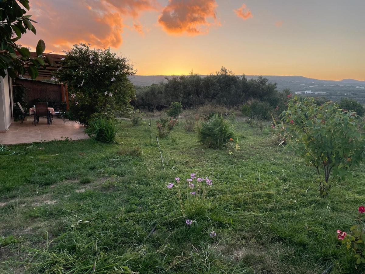 Chrissi'S House With Garden And Sea View Zerviana Villa Kissamos Exterior photo